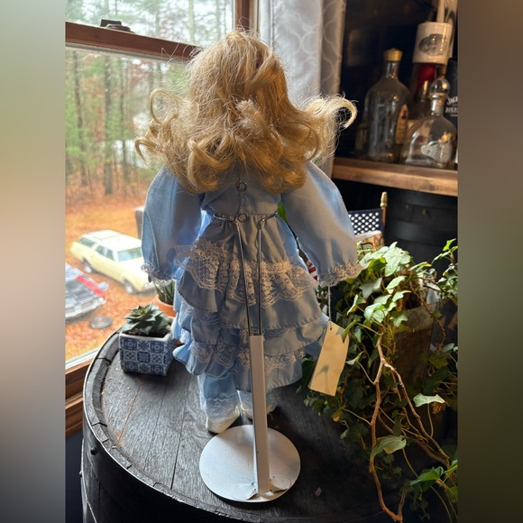 Authentic Heritage Collectors Doll - Picture 2 of 4